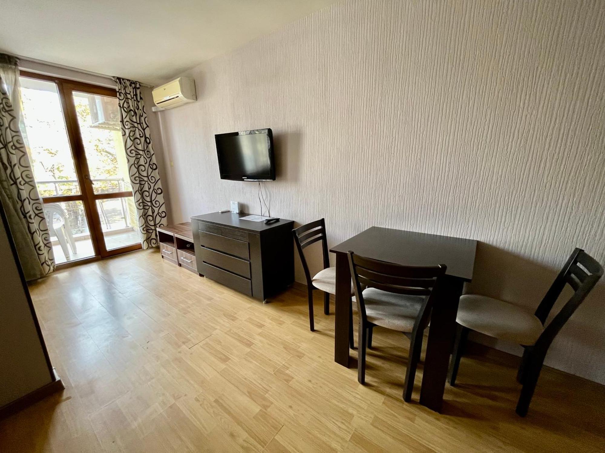 Vadim Apartments In Panorama Beach Vigo Nessebar Exterior foto